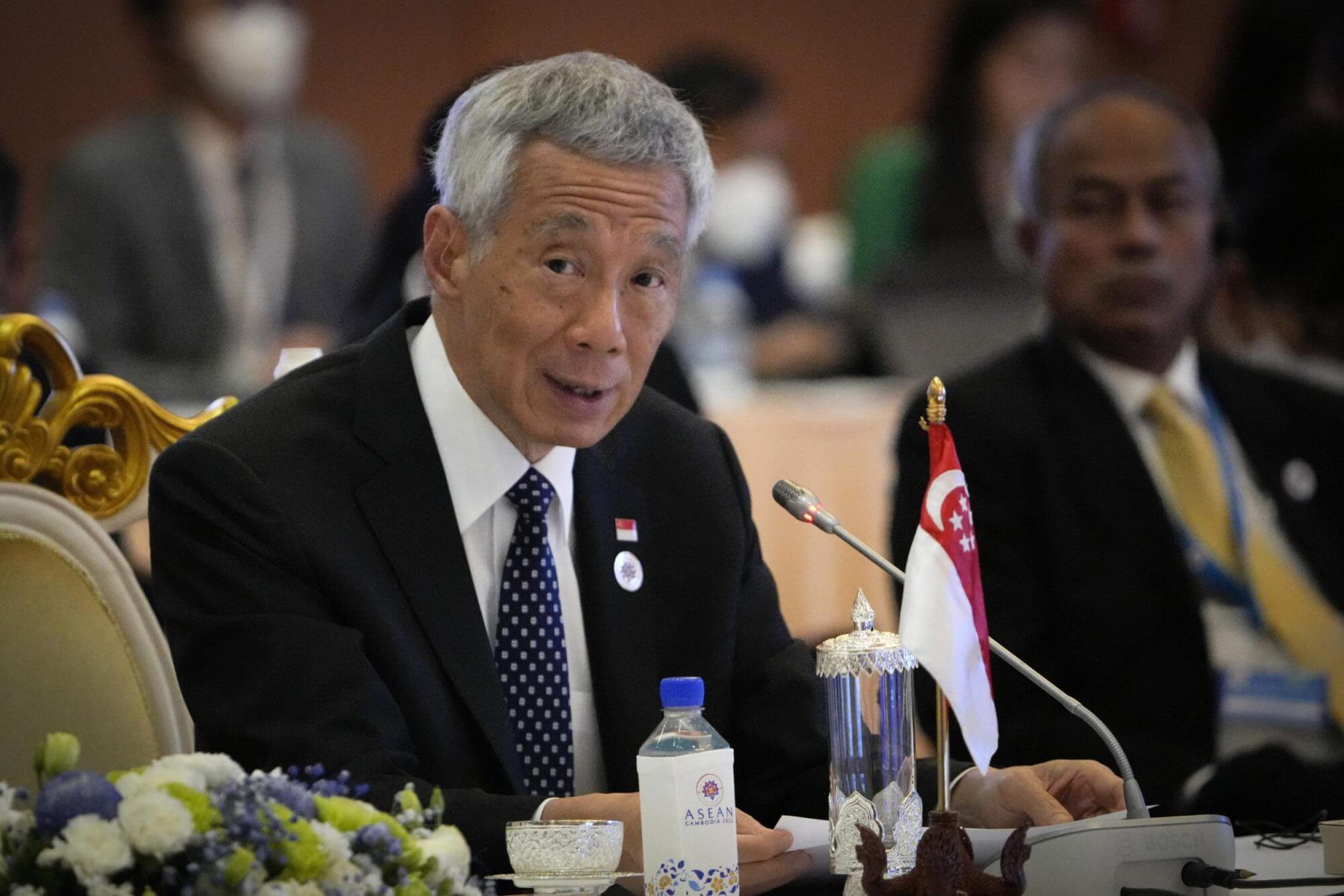 Singapore PM Lee tests positive for Covid-19 again - Kwiknews